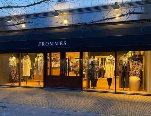 Tweede winkel van Frommes in Voorschoten